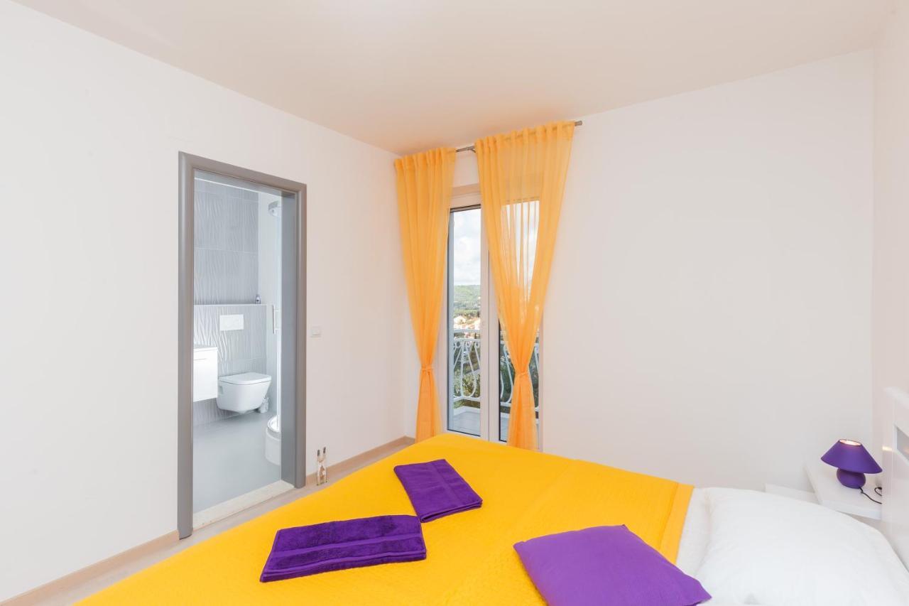 Apartments Villa Enzian Mlini Exteriör bild